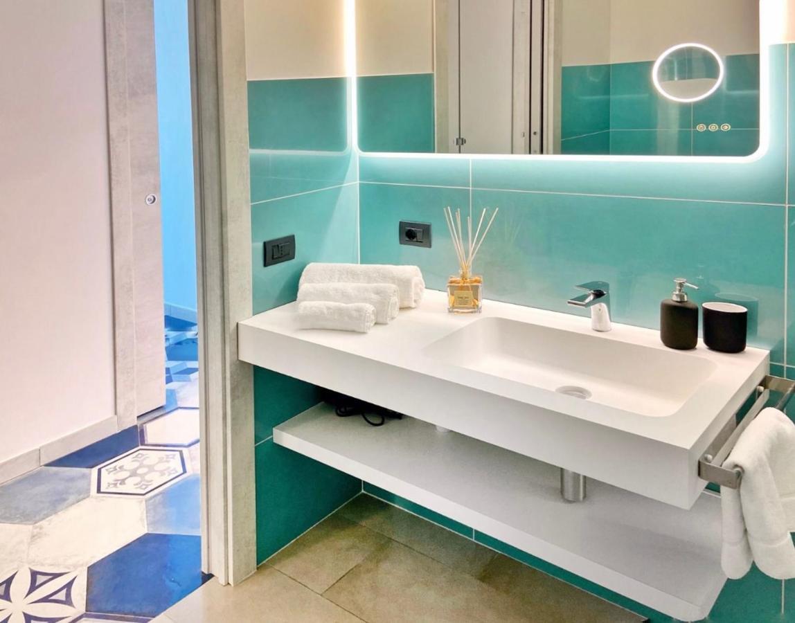 Suite Apartments Branco - Infinity Pool & Sea View - 5 Minuti Dal Centro Taormina Ngoại thất bức ảnh